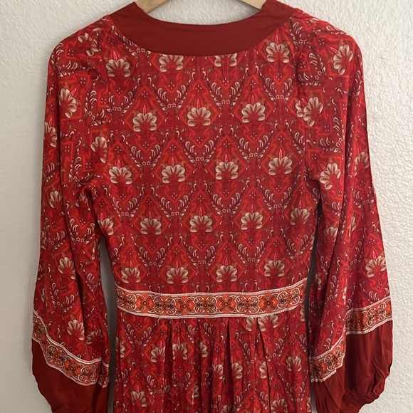Spell & The Gypsy Midi Jewel Soirée Dress size S - Picture 8 of 9